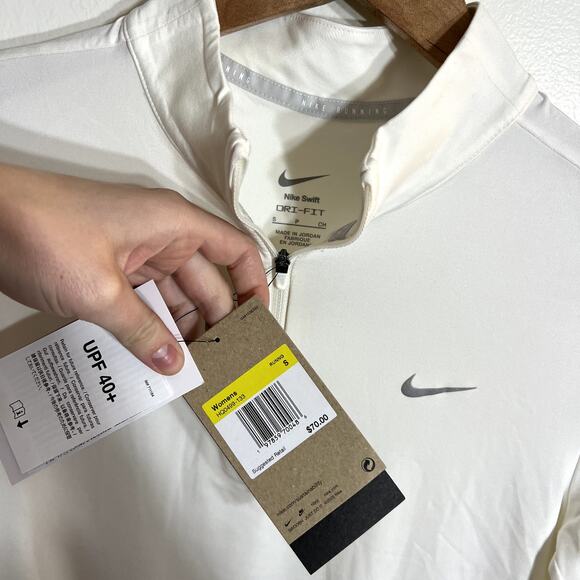 NWT Nike Swift Pullover - Picture 3 of 6